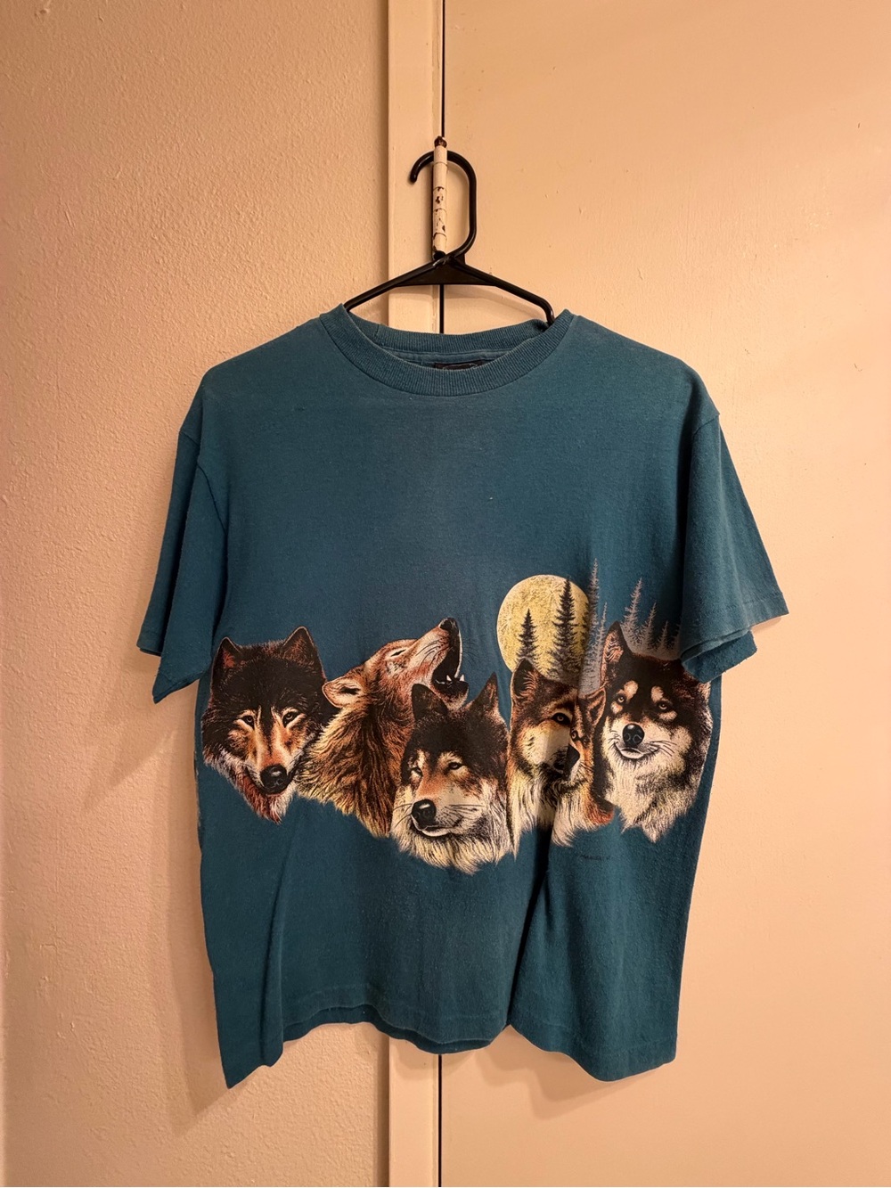 Habitat Teal Blue Wolf Pack Graphic Dog Tee